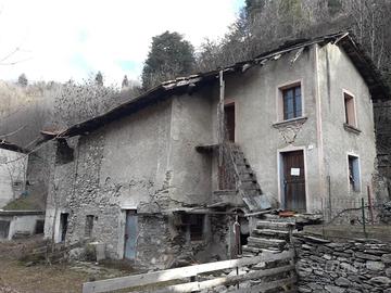 Rustico a Villeneuve in frazione Champlong