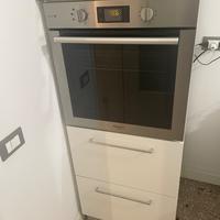 Colonna con forno integrato hotpoint Ariston