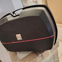 borse rigide Givi per triumph tiger 1050