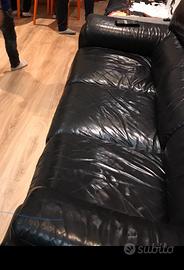 Divano di Pelle  Chateau d'ax