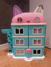 Casa delle bambole di Gabby completa di personaggi