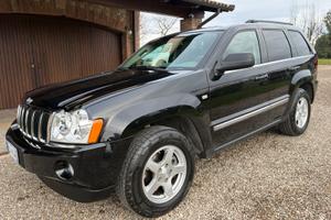 Jeep Grand Cherokee 5.7 HEMI