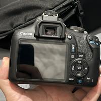 Canon EOS 2000d + EF-S 18-55 mm DC lll