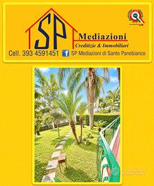 App. in villa con giardino garagee posto auto