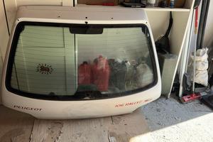 baule posteriore pegeout 106 rally