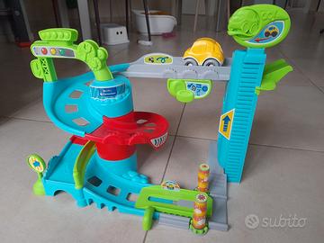 Pista macchinine garage