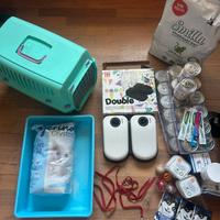 Pappa per gatti, cibo umido e secco, trasportino