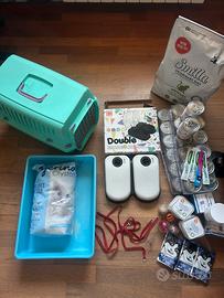 Pappa per gatti, cibo umido e secco, trasportino