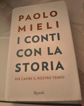 Libro di narrativa I conti con la storia 