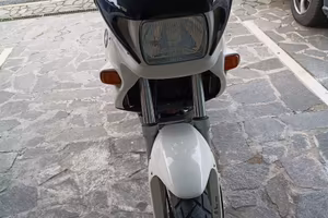 BMW 650