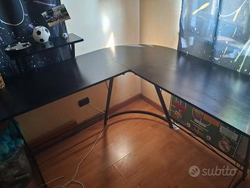 scrivania gaming angolare 