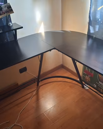 scrivania gaming angolare 