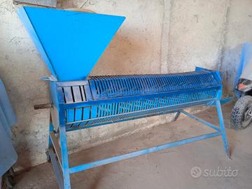 smallatrice per mandorle a cardano