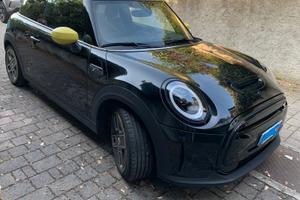Mini cooper elettrica