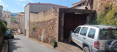 Indipendente con cortile