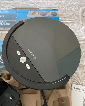 Robot aspirapolvere/lavapavimenti