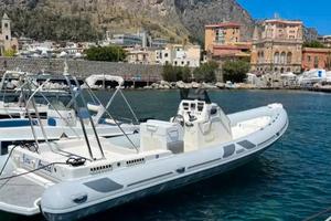 Gommone Seacap 840