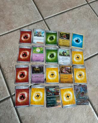 Figurine pokemon + huntrix demon hunter