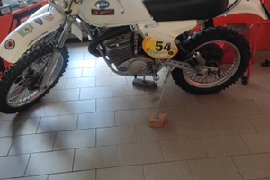 Ktm mc5 400 anno1976