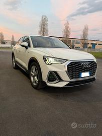 AudiQ3 Sportback 35 2.0 tdi Sline edition s-tronic