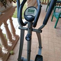 Attrezzo fitness eliptical