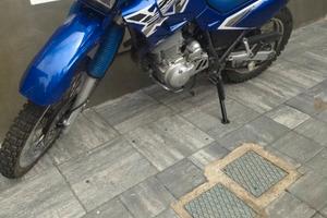 Yamaha XT 600 - 2025