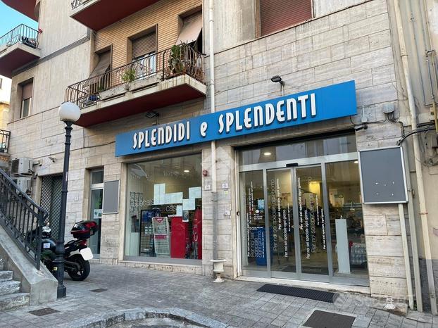 MAGAZZINO A REGGIO DI CALABRIA