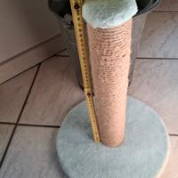 Tiragraffi ,cuccia e trasportino ......