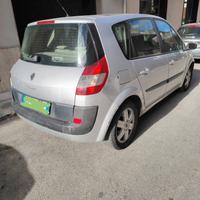 Renault Scenic tdi 1500 anno 2006