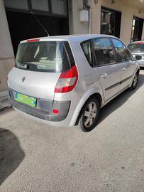 Renault Scenic tdi 1500 anno 2006