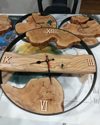 orologi a parete in legno