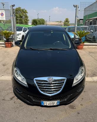 Lancia Delta 1.6 MJT DPF Gold