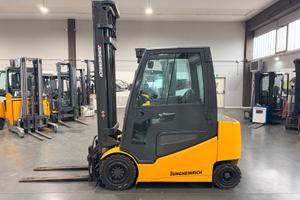 CARRELLO ELEVATORE JUNGHEINRICH 425 ELETTRICO 25 Q
