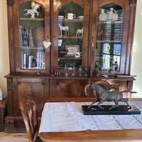 Credenza