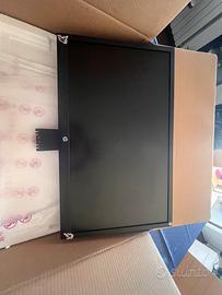 Minitor hp 27o display