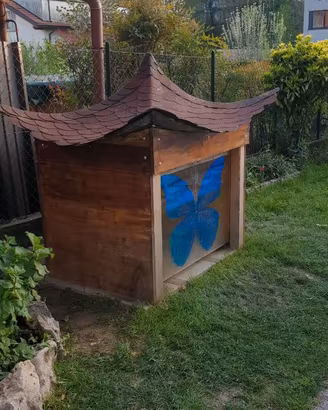CASETTA GIARDINO in LEGNO MASSICCIO TETTO A PAGODA