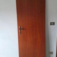 Porta in legno massello 