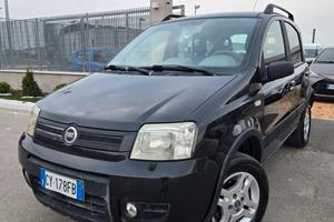 Fiat Panda 1.2 4x4 Climbing BENZINA/METAN0