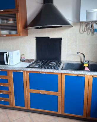 Cucina componibile+ elettrodomestici
