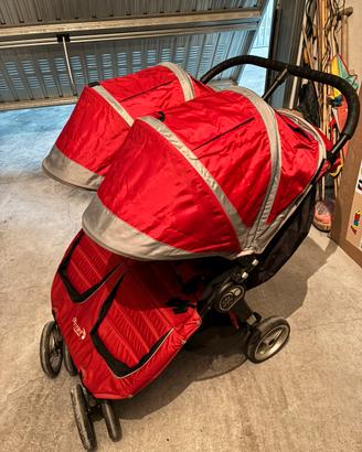 Passeggino gemellare baby jogger “City mini”