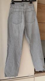 Jeans di Zara.