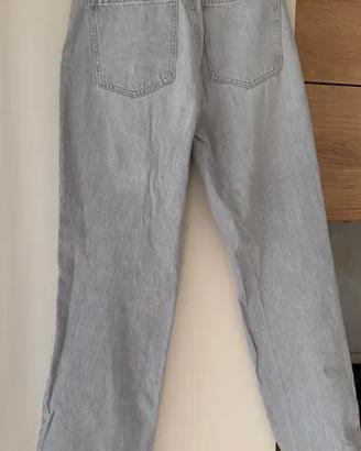 Jeans di Zara.