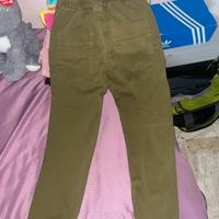 pantaloni verde militare
