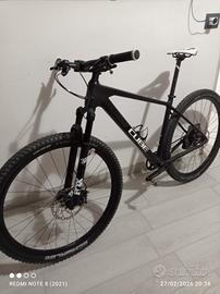 MTB CUBE reaction race c62 da 29 " 