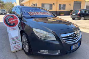 Opel insignia 2.0 diesel Anno 2014