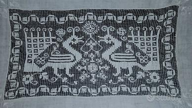 Centino/Tovaglietta d'epoca Filet di Bosa