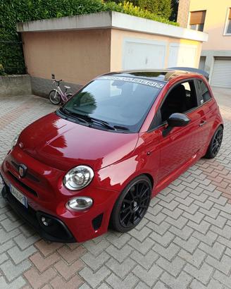  Abarth 595 Essesse