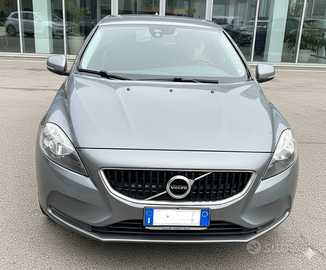 Volvo V40 D2 2017  (120CV) Euro 6B  -  116000km