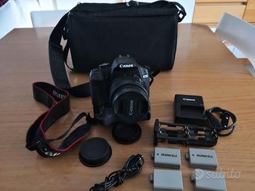 CANON EOS 500D + EF-S 18-55 IS STM + BATTERY GRIP