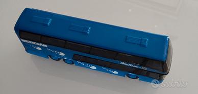 Modello pullman Rietze scala 1:87